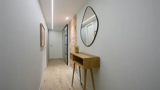 Apartments in Barcelona Ciutat Vella - photo 2