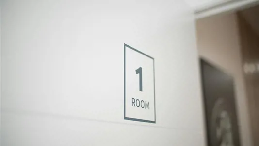 Rooms in Barcelona Eixample - photo 2