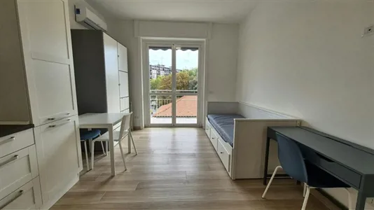 Apartments in Milano Zona 5 - Vigentino, Chiaravalle, Gratosoglio - photo 1