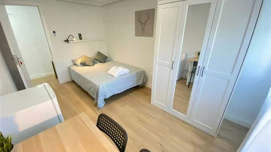 Rooms in Madrid Puente de Vallecas - photo 3