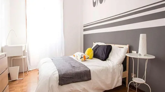 Rooms in Milano Zona 8 - Fiera, Gallaratese, Quarto Oggiaro - photo 1