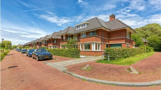 Houses in Rijswijk - photo 2