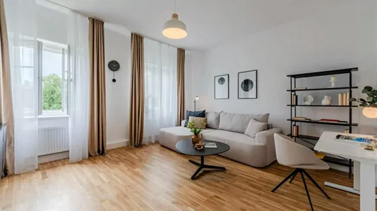 Apartments in Berlin Steglitz-Zehlendorf - photo 2