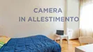 Room for rent, Milano Zona 8 - Fiera, Gallaratese, Quarto Oggiaro, Milan, Via Marcantonio dal Re