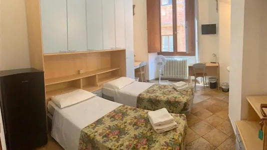 Rooms in Siena - photo 3