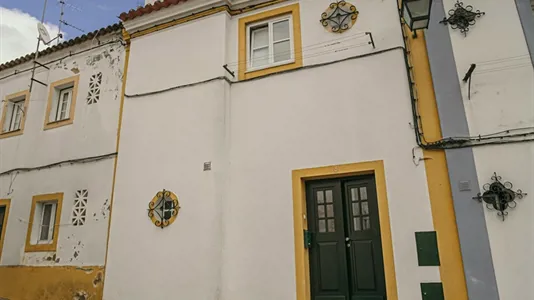 Houses in Évora - photo 1