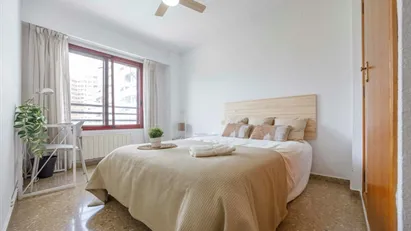 Room for rent in el Camí de Vera, Comunidad Valenciana