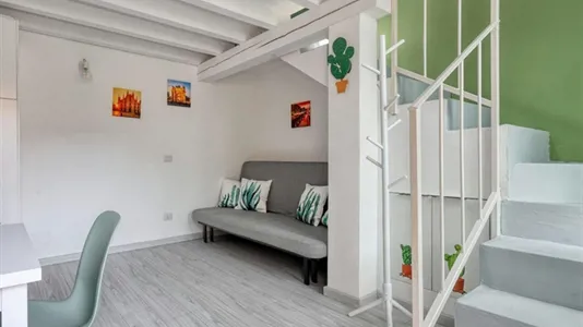 Apartments in Milano Zona 2 - Stazione Centrale, Gorla, Turro, Greco, Crescenzago - photo 2