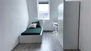 Room for rent, Berlin, &lt;span class=&quot;blurred street&quot; onclick=&quot;ProcessAdRequest(9089337)&quot;&gt;&lt;span class=&quot;hint&quot;&gt;See streetname&lt;/span&gt;[xxxxxxxxxxxxx]&lt;/span&gt;