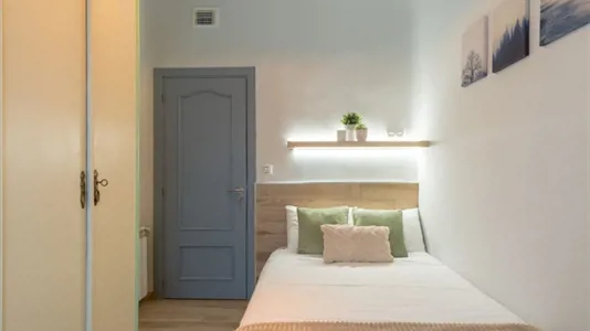 Rooms in Madrid Carabanchel - photo 1