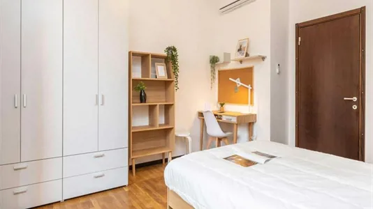 Rooms in Milano Zona 5 - Vigentino, Chiaravalle, Gratosoglio - photo 3