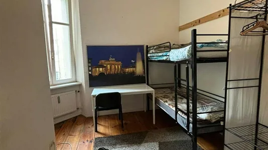 Rooms in Berlin Charlottenburg-Wilmersdorf - photo 1