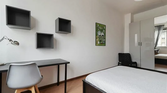 Rooms in Milano Zona 2 - Stazione Centrale, Gorla, Turro, Greco, Crescenzago - photo 3