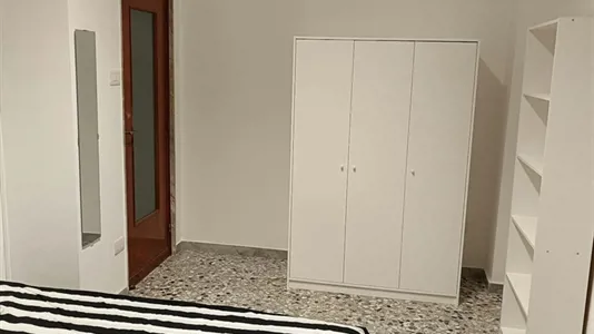 Rooms in Bari - photo 2