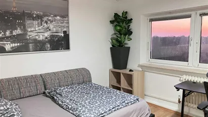 Room for rent in Munich Thalkirchen-Obersendling-Forstenried-Fürstenried-Solln, Munich