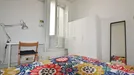 Room for rent, Madrid Centro, Madrid, &lt;span class=&quot;blurred street&quot; onclick=&quot;ProcessAdRequest(7746994)&quot;&gt;&lt;span class=&quot;hint&quot;&gt;See streetname&lt;/span&gt;[xxxxxxxxxxxxx]&lt;/span&gt;