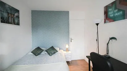 Room for rent in Nanterre, Île-de-France