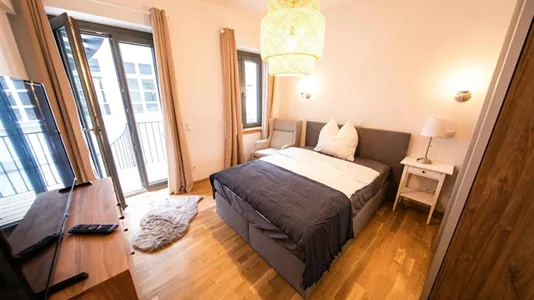 Rooms in Frankfurt Innenstadt I - photo 1