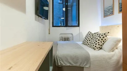 Room for rent in Madrid Moncloa-Aravaca, Madrid