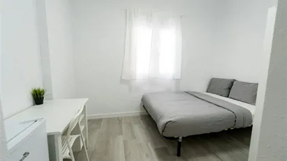 Room for rent in Madrid Latina, Madrid