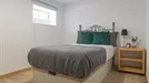 Room for rent, Alcorcón, Comunidad de Madrid, Calle Arenas de San Pedro