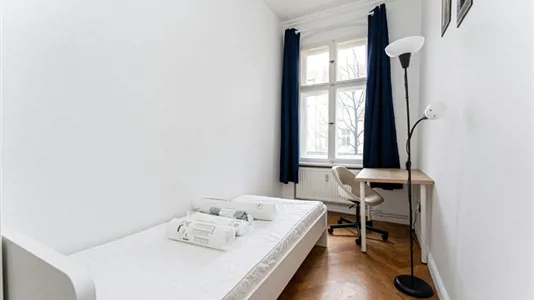 Rooms in Berlin Friedrichshain-Kreuzberg - photo 1