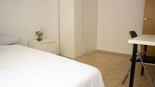 Rooms in Valencia Camins al Grau - photo 3