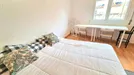 Room for rent, Barcelona Les Corts, Barcelona, &lt;span class=&quot;blurred street&quot; onclick=&quot;ProcessAdRequest(12310924)&quot;&gt;&lt;span class=&quot;hint&quot;&gt;See streetname&lt;/span&gt;[xxxxxxxxxxxxx]&lt;/span&gt;