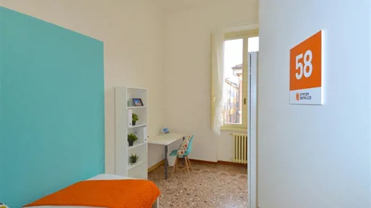 Rooms in Modena - photo 1