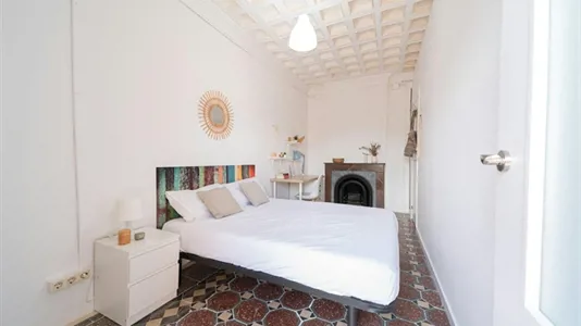 Rooms in Barcelona Ciutat Vella - photo 1