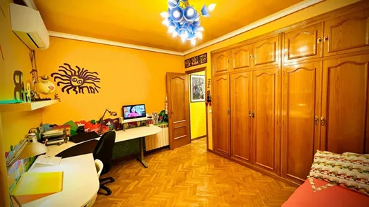 Rooms in Madrid Hortaleza - photo 2