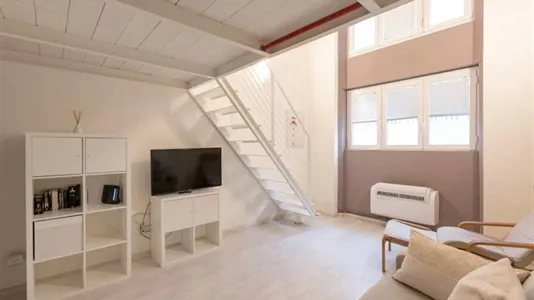 Apartments in Milano Zona 5 - Vigentino, Chiaravalle, Gratosoglio - photo 3