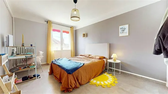 Rooms in Valence - photo 1