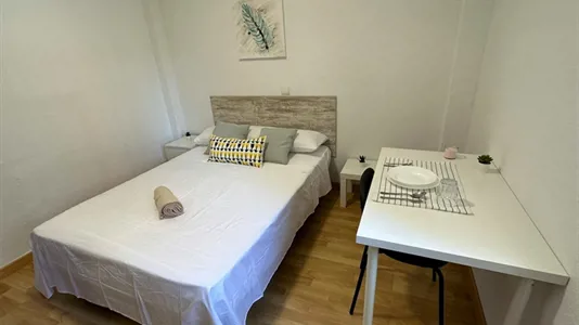 Rooms in Alcalá de Henares - photo 3