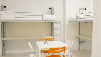 Room for rent in Madrid Chamberí, Madrid