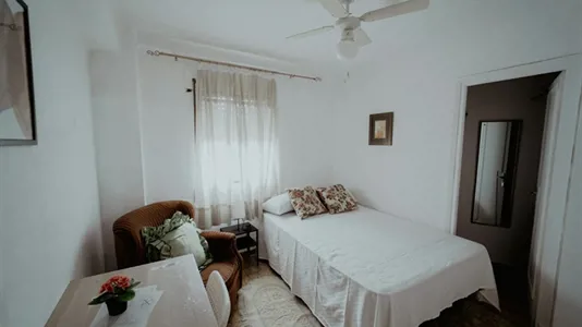 Rooms in Nuestra Señora del Carmen - photo 1