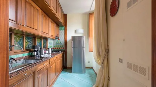 Apartments in Florence - photo 2