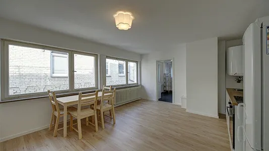 Rooms in Stuttgart-Mitte - photo 3