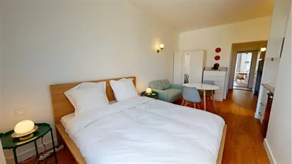 Room for rent in Nanterre, Île-de-France