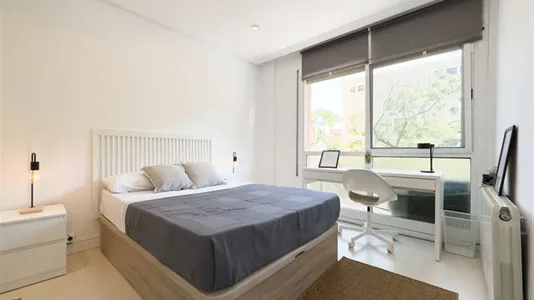 Rooms in Barcelona Les Corts - photo 1