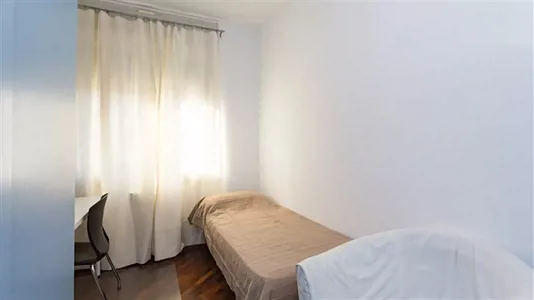 Rooms in Milano Zona 2 - Stazione Centrale, Gorla, Turro, Greco, Crescenzago - photo 1