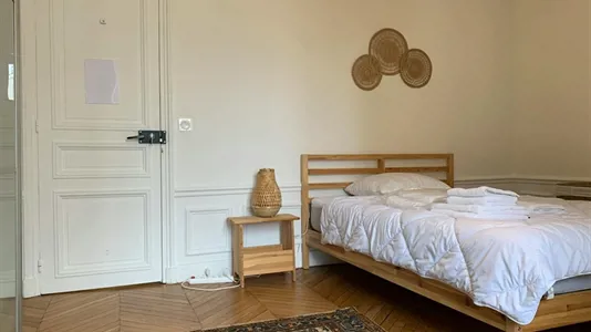 Rooms in Paris 7ème arrondissement - photo 3