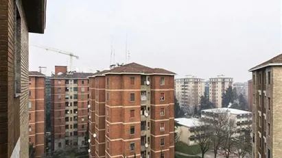 Room for rent in Milano Zona 6 - Barona, Lorenteggio, Milan