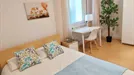 Room for rent, Madrid Salamanca, Madrid, &lt;span class=&quot;blurred street&quot; onclick=&quot;ProcessAdRequest(12775903)&quot;&gt;&lt;span class=&quot;hint&quot;&gt;See streetname&lt;/span&gt;[xxxxxxxxxxxxx]&lt;/span&gt;