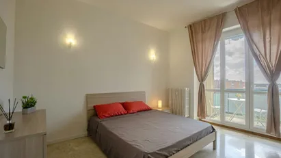 Room for rent in Buccinasco, Lombardia