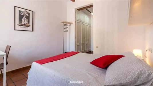 Rooms in Valencia Ciutat Vella - photo 2