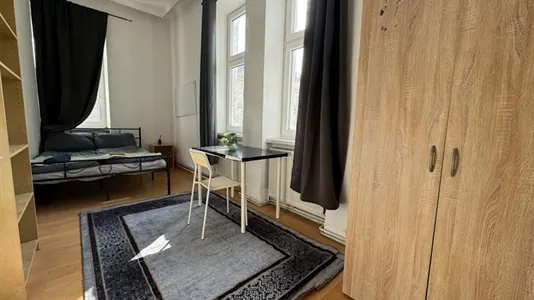 Rooms in Vienna Leopoldstadt - photo 1