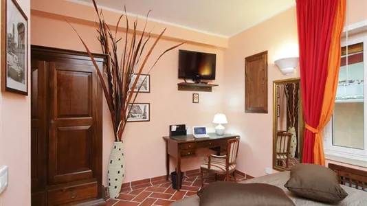 Rooms in Roma Municipio V – Prenestino/Centocelle - photo 3