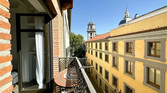 Apartments in Madrid Centro - photo 2