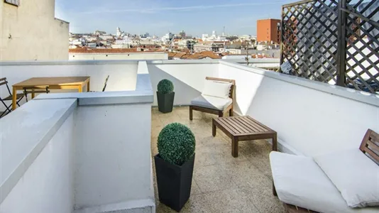 Apartments in Madrid Retiro - photo 2